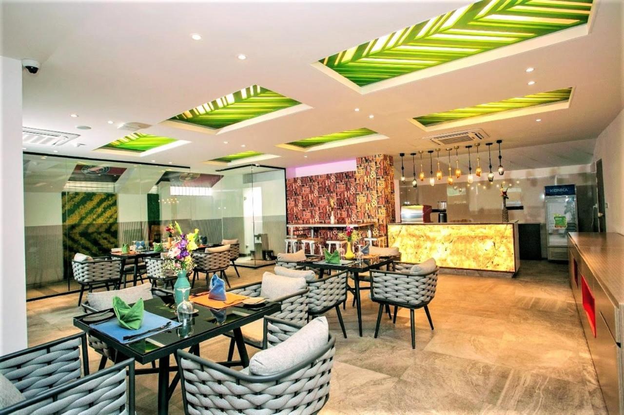 Hotel Omni Residency Dakka Dış mekan fotoğraf