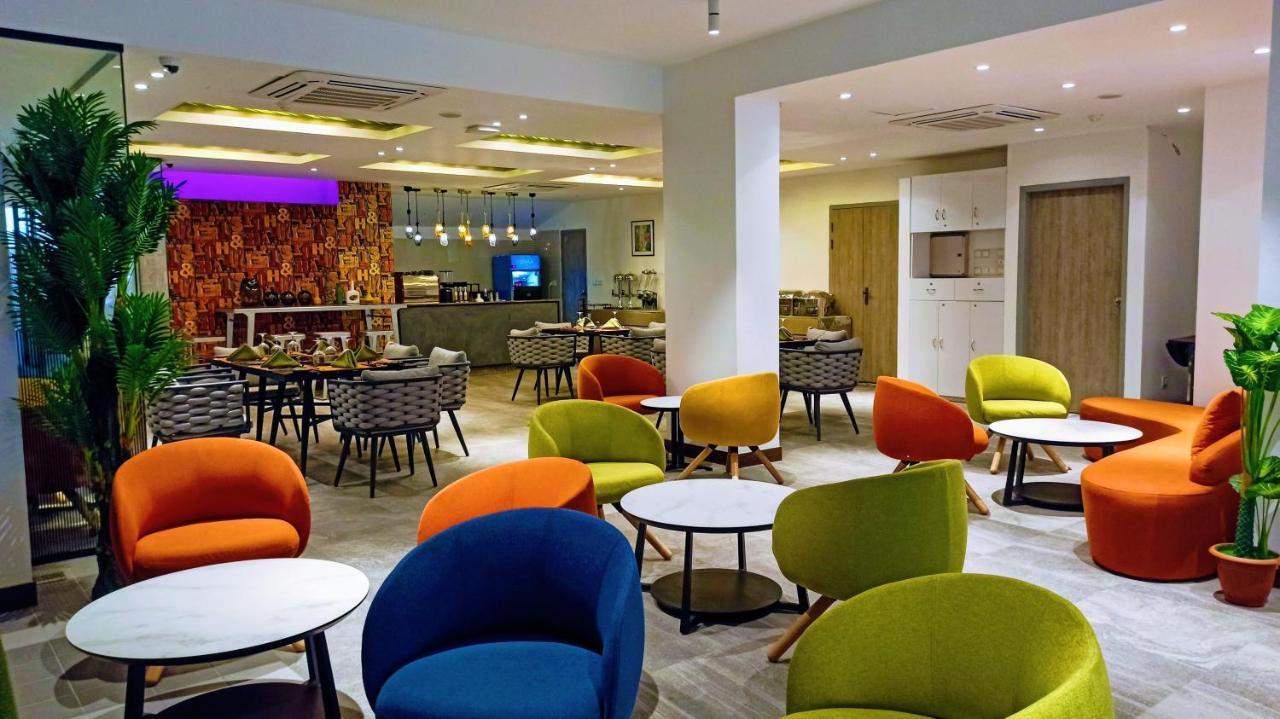 Hotel Omni Residency Dakka Dış mekan fotoğraf