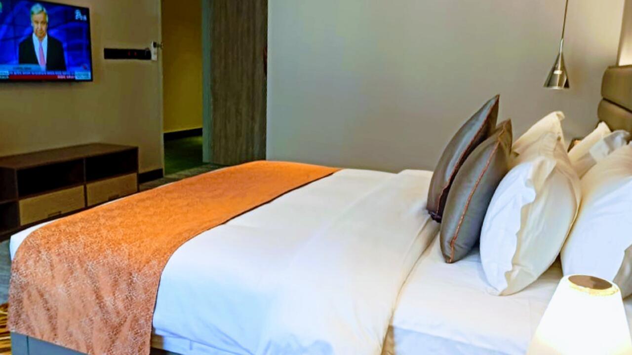Hotel Omni Residency Dakka Dış mekan fotoğraf